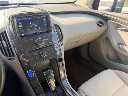 2015 Chevrolet Volt Base