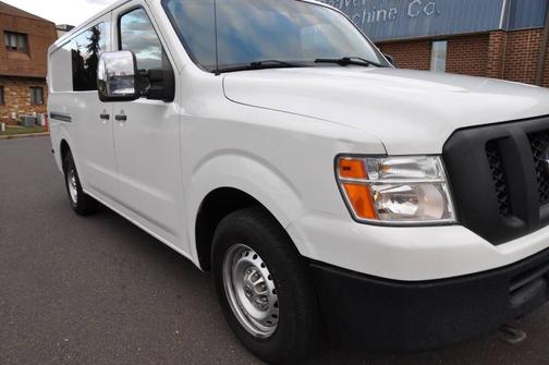 2015 Nissan NV Cargo NV2500 HD 3500 HD SV 4x2 3dr Cargo Van