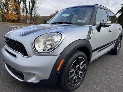 2012 MINI Cooper S Countryman Base