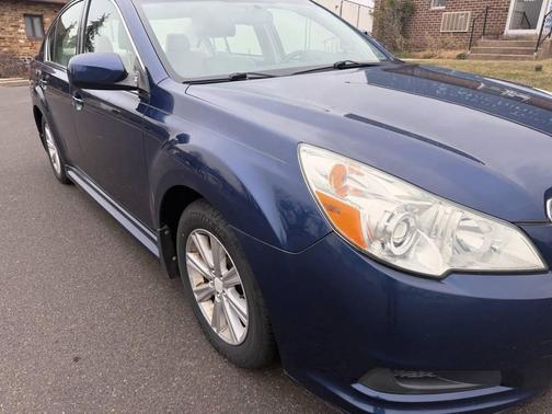2010 Subaru Legacy Premium