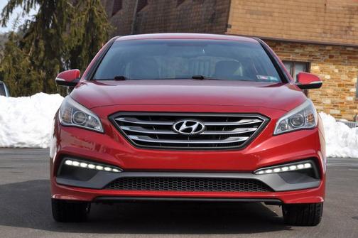 2017 Hyundai SONATA Sport 2.0T