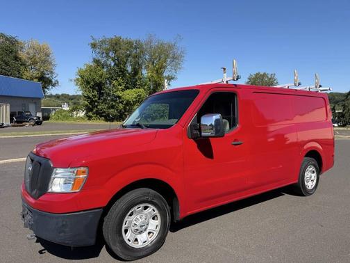 2015 Nissan NV Cargo NV2500 HD SV V8