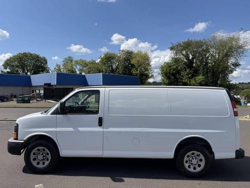 2010 Chevrolet Express 1500 Work Van