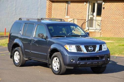 2011 Nissan Pathfinder S