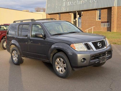 2011 Nissan Pathfinder S