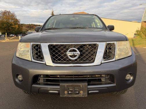 2011 Nissan Pathfinder S