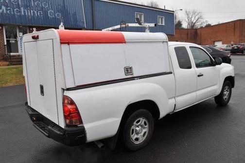 2015 Toyota Tacoma Base