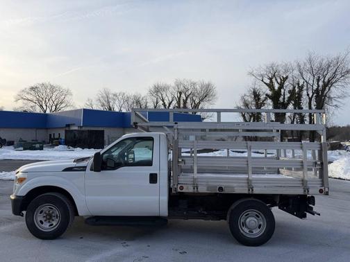 2013 Ford F-250 4X2 2dr Regular Cab 137 in. WB