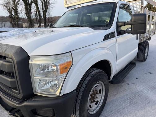 2013 Ford F-250 4X2 2dr Regular Cab 137 in. WB