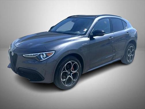 2022 Alfa Romeo Stelvio Veloce Ti AWD