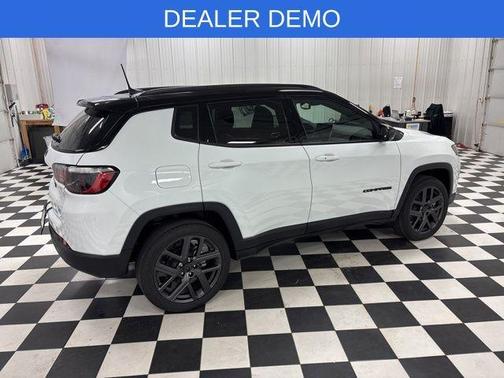 Bright White Clearcoat 2026 Jeep Compass Limited