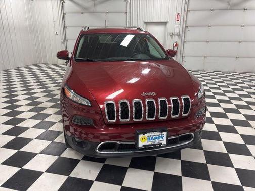Deep Cherry Red Crystal Pearlcoat 2017 Jeep Cherokee Limited