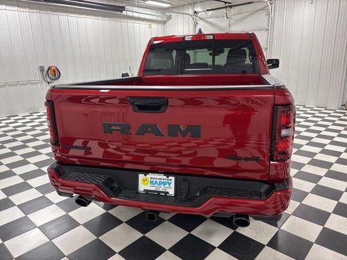 Molten Red Pearlcoat 2026 RAM 1500 Big Horn/Lone Star