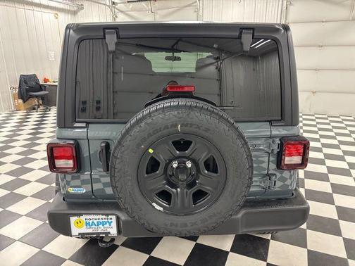 Anvil Clearcoat 2026 Jeep Wrangler Sport