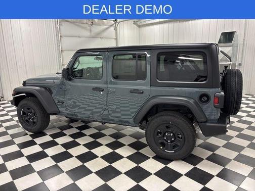 Anvil Clearcoat 2026 Jeep Wrangler Sport