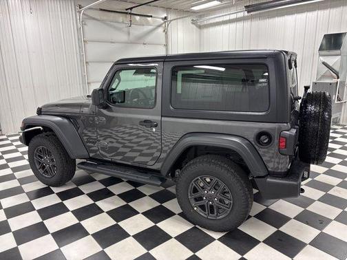 Granite Crystal Clearcoat Metallic 2026 Jeep Wrangler Sport