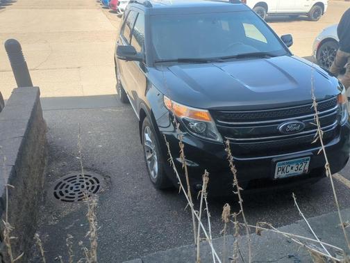 Dark Side Metallic 2014 Ford Explorer Limited