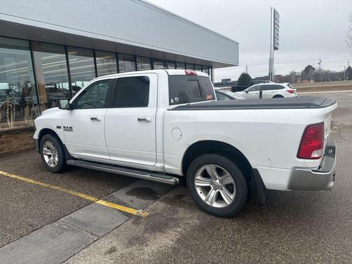 2014 RAM 1500 SLT