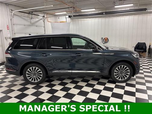 2022 Lincoln Aviator Reserve AWD
