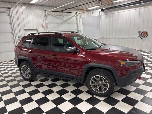 Velvet Red Pearlcoat 2021 Jeep Cherokee Trailhawk