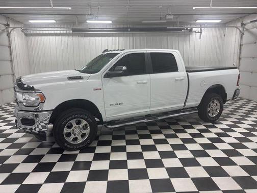 Bright White Clearcoat 2022 RAM 3500 Big Horn