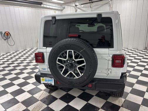 Bright White Clearcoat 2026 Jeep Wrangler Sahara
