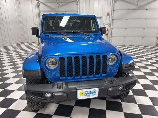 2022 Jeep Gladiator Sport
