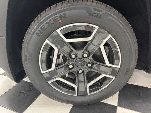 Sting Gray Clearcoat 2026 Jeep Cherokee LAREDO/LIMITED