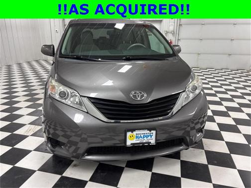 2012 Toyota Sienna LE