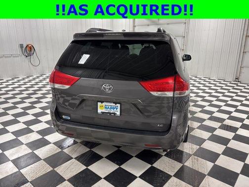 2012 Toyota Sienna LE