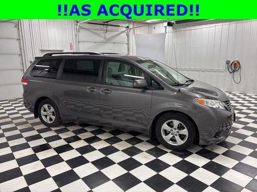 2012 Toyota Sienna LE