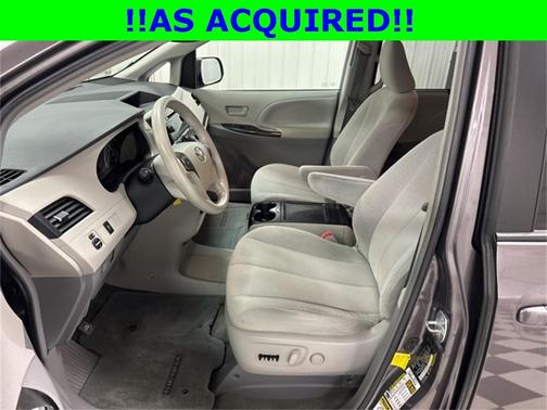 2012 Toyota Sienna LE