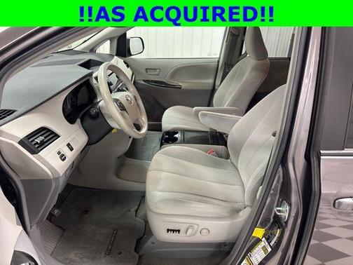 2012 Toyota Sienna LE