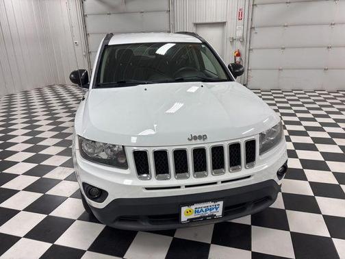 Bright White Clearcoat 2016 Jeep Compass Sport