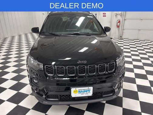 Diamond Black 2026 Jeep Compass Latitude