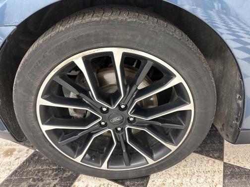 2018 Ford Taurus Limited