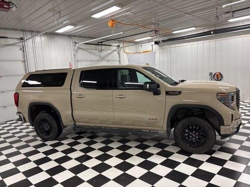 2023 GMC Sierra 1500 AT4X