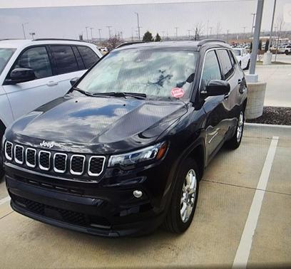 2024 Jeep Compass Latitude Lux