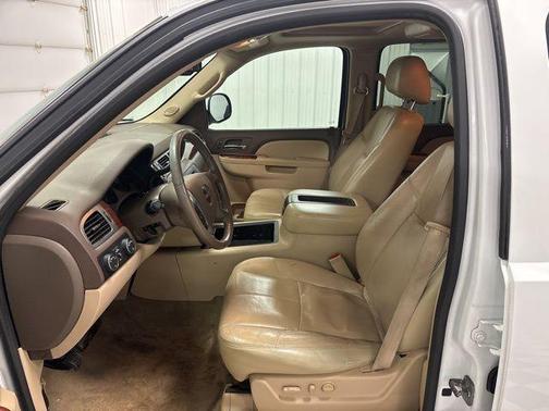 2011 GMC Yukon XL 1500 SLT