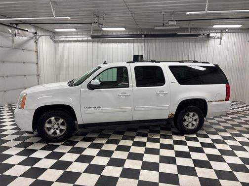 2011 GMC Yukon XL 1500 SLT
