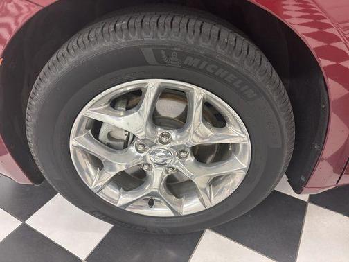 Velvet Red Pearlcoat 2019 Chrysler Pacifica Limited