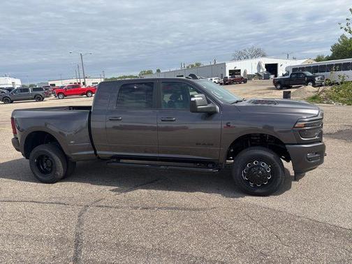 Granite Crystal Clearcoat Metallic 2026 RAM 3500 Laramie