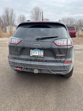 2020 Jeep Cherokee Trailhawk