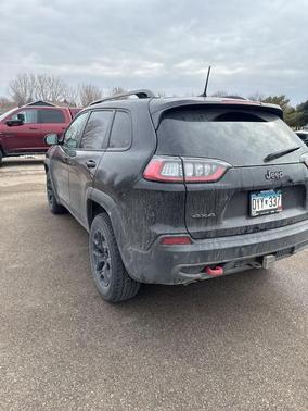 2020 Jeep Cherokee Trailhawk