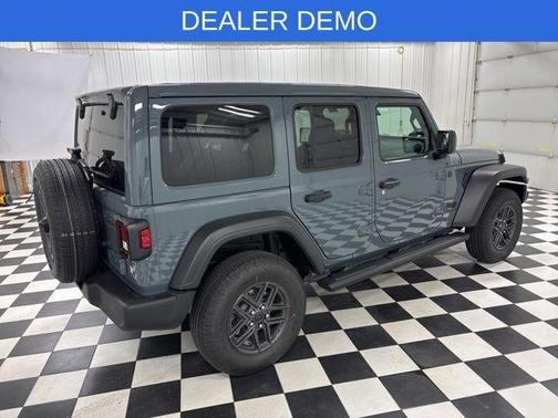 Anvil Clearcoat 2026 Jeep Wrangler Sport