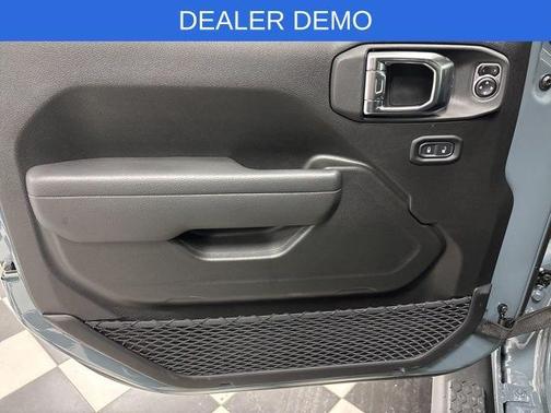 Anvil Clearcoat 2026 Jeep Wrangler Sport
