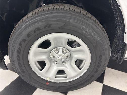 Bright White Clearcoat 2026 RAM 1500 Tradesman