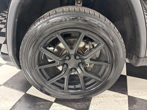 2018 Jeep Grand Cherokee Laredo