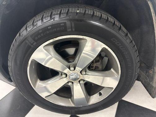 Bright White Clearcoat 2014 Jeep Grand Cherokee Limited