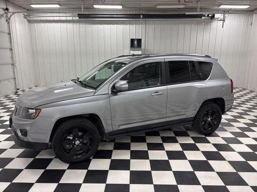 Billet Silver Metallic Clearcoat 2016 Jeep Compass Sport